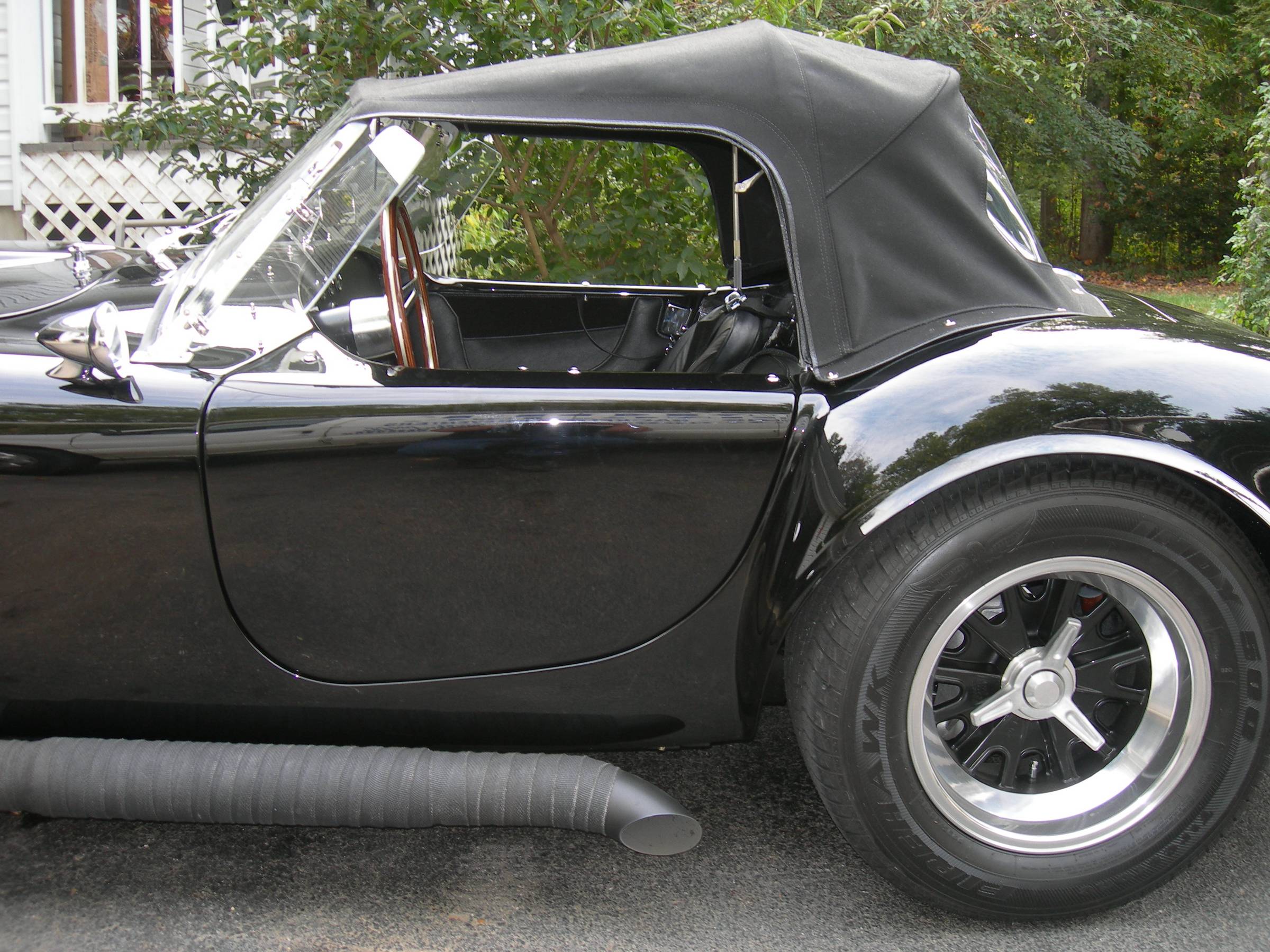 22067Tonuea_cover_install_9-25-05_009