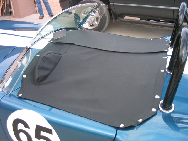 22311Tonneau_dvr_side_full