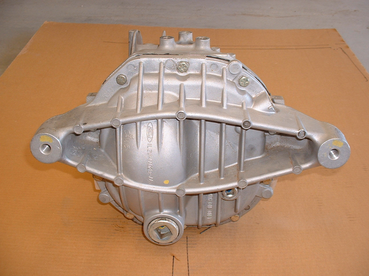 23390Explorer_Aluminum_8_8_irs_differential_006