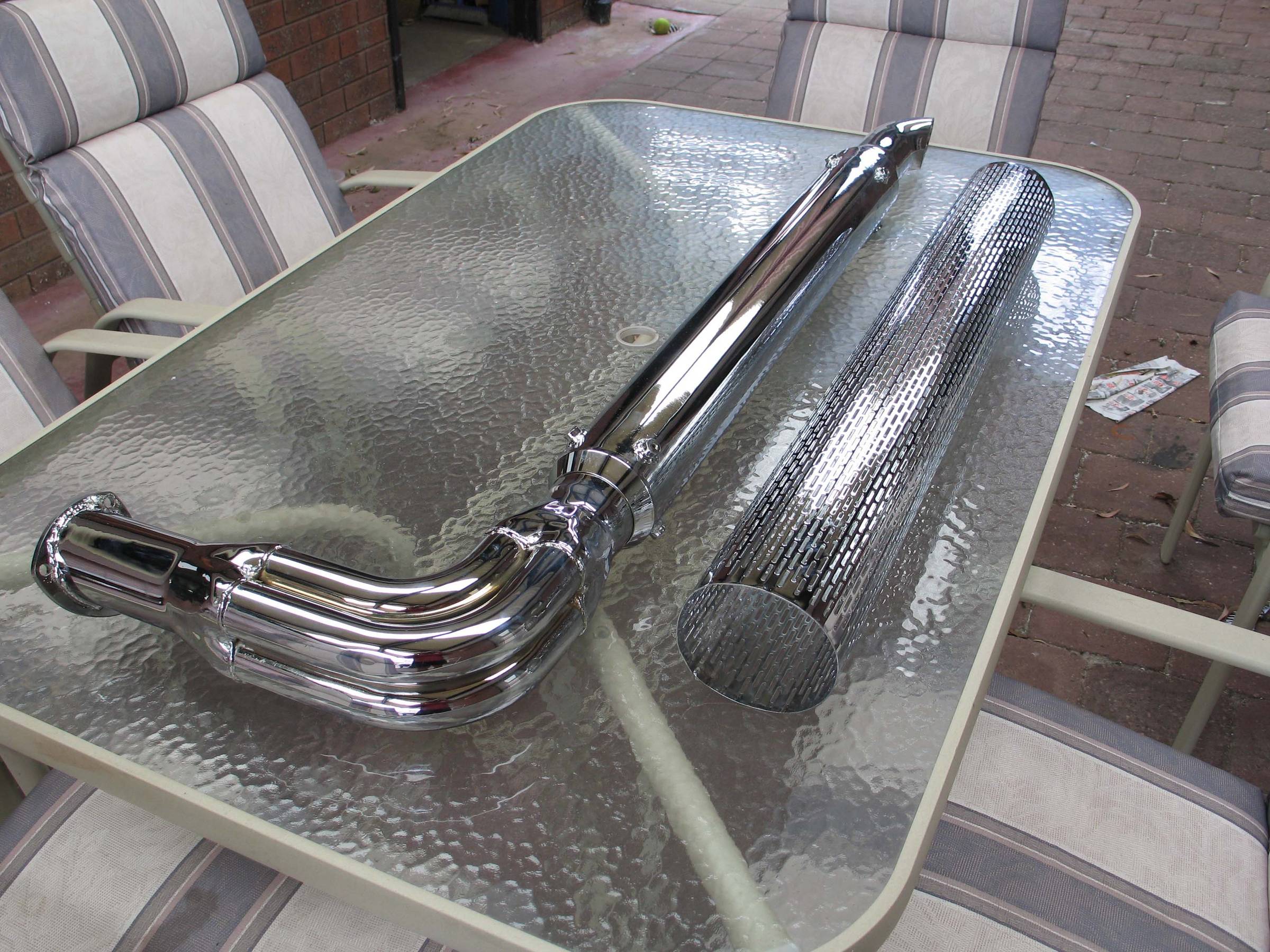 24189Side_pipes_008a