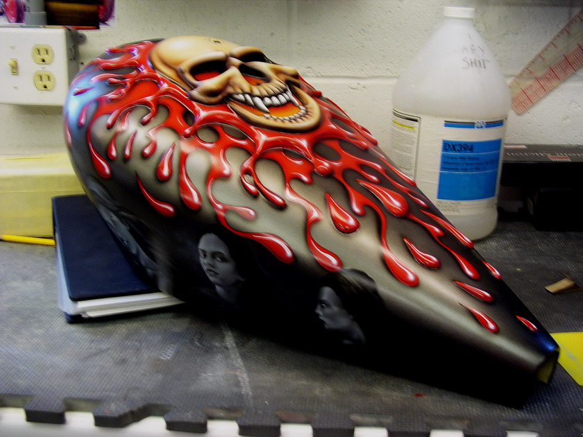 3D_Vampire_Skull_tank_in_paint_no_clear_002