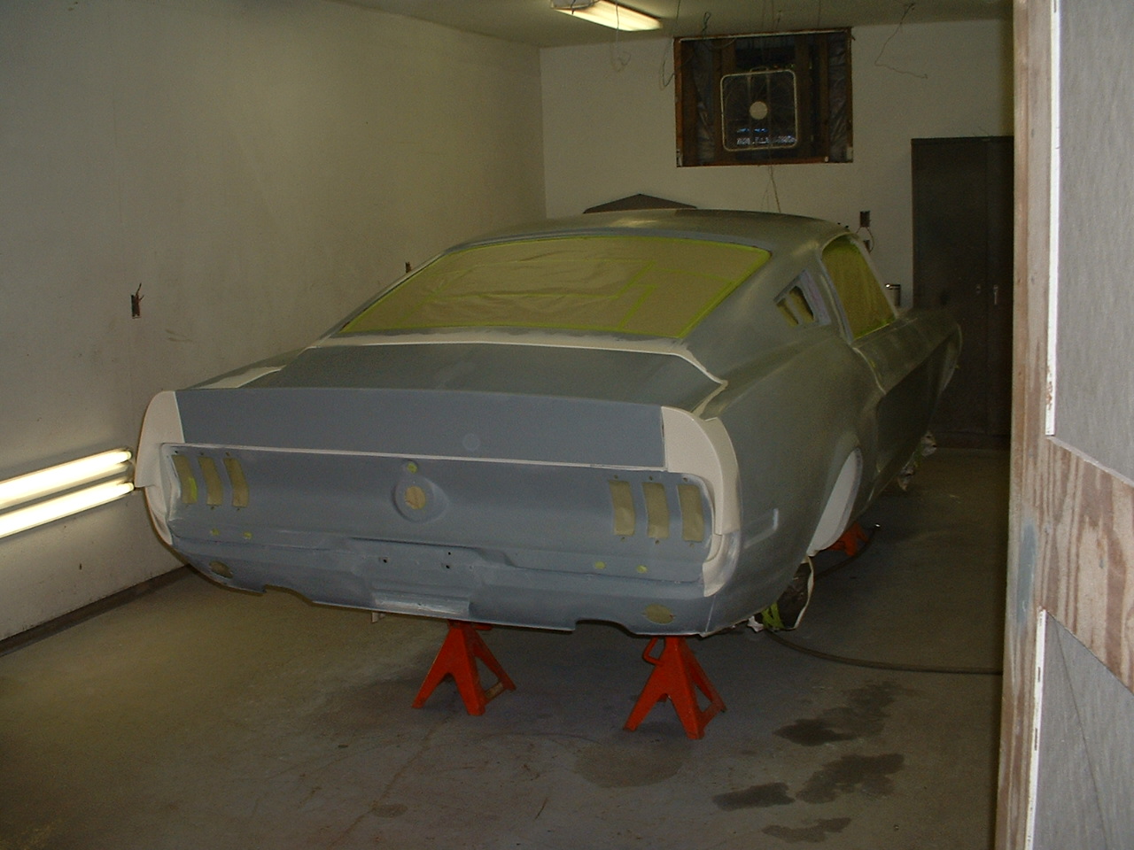 68_fastback_427_paint_013