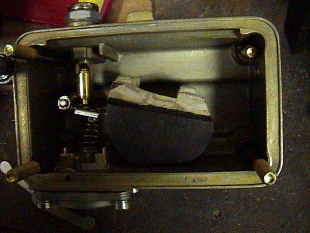 9617primary_float_notched_ontop_to_clear_vent_baffel