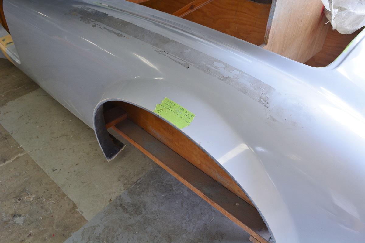 AP2289_fender_trimming_front3a