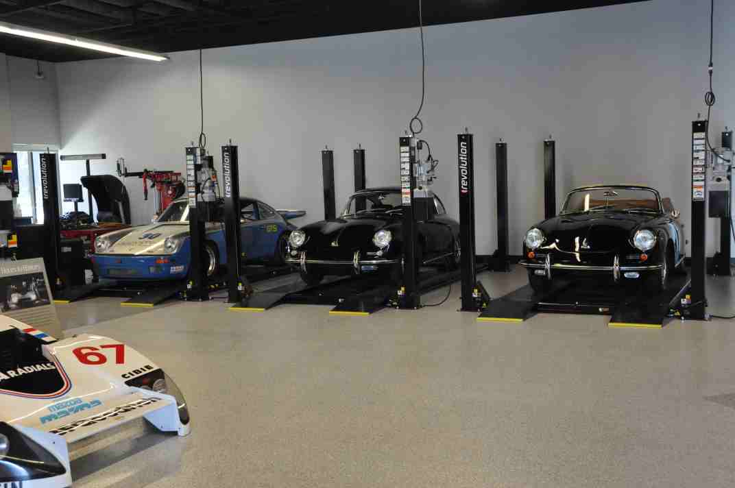 CAS-24-8-22-09_1small