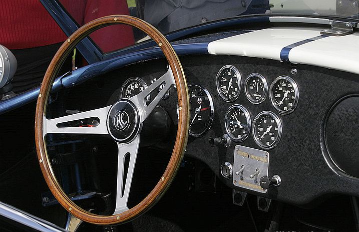 Cobra_289FIA_CSX2557_dash