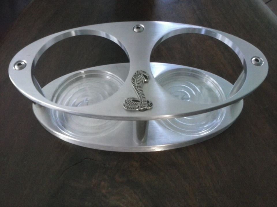 Cobra_cup_holder