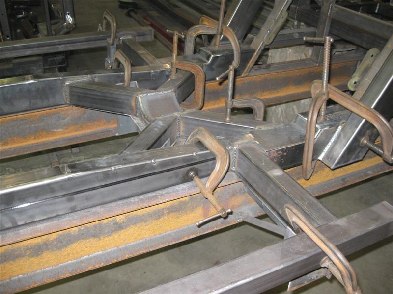 Cobra_frame_seat_drop3_Medium_