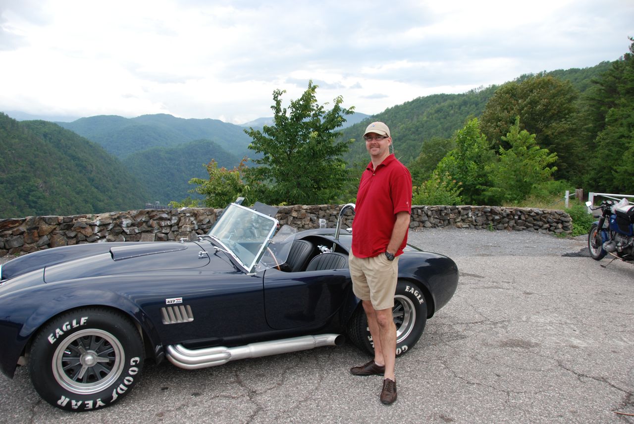 Doug_with_car_on_Tail_of_Dragon