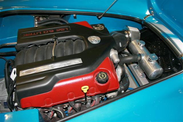 Engine_Bay_with_Air_Filter_fitter_Small_