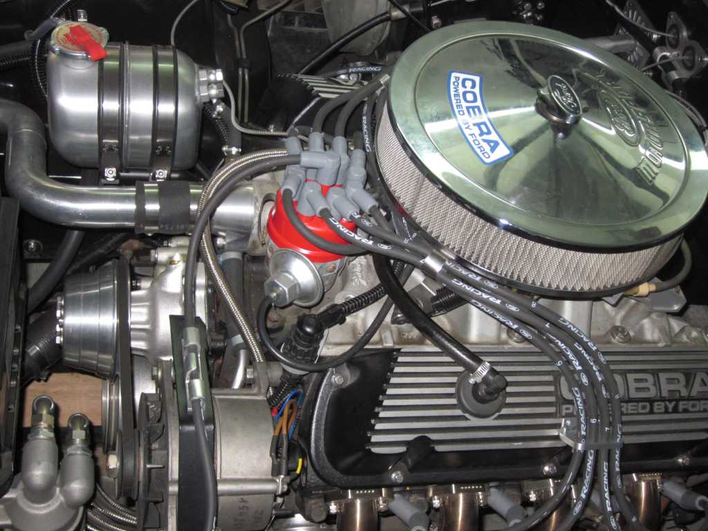 Engine_compartment_dec_2015