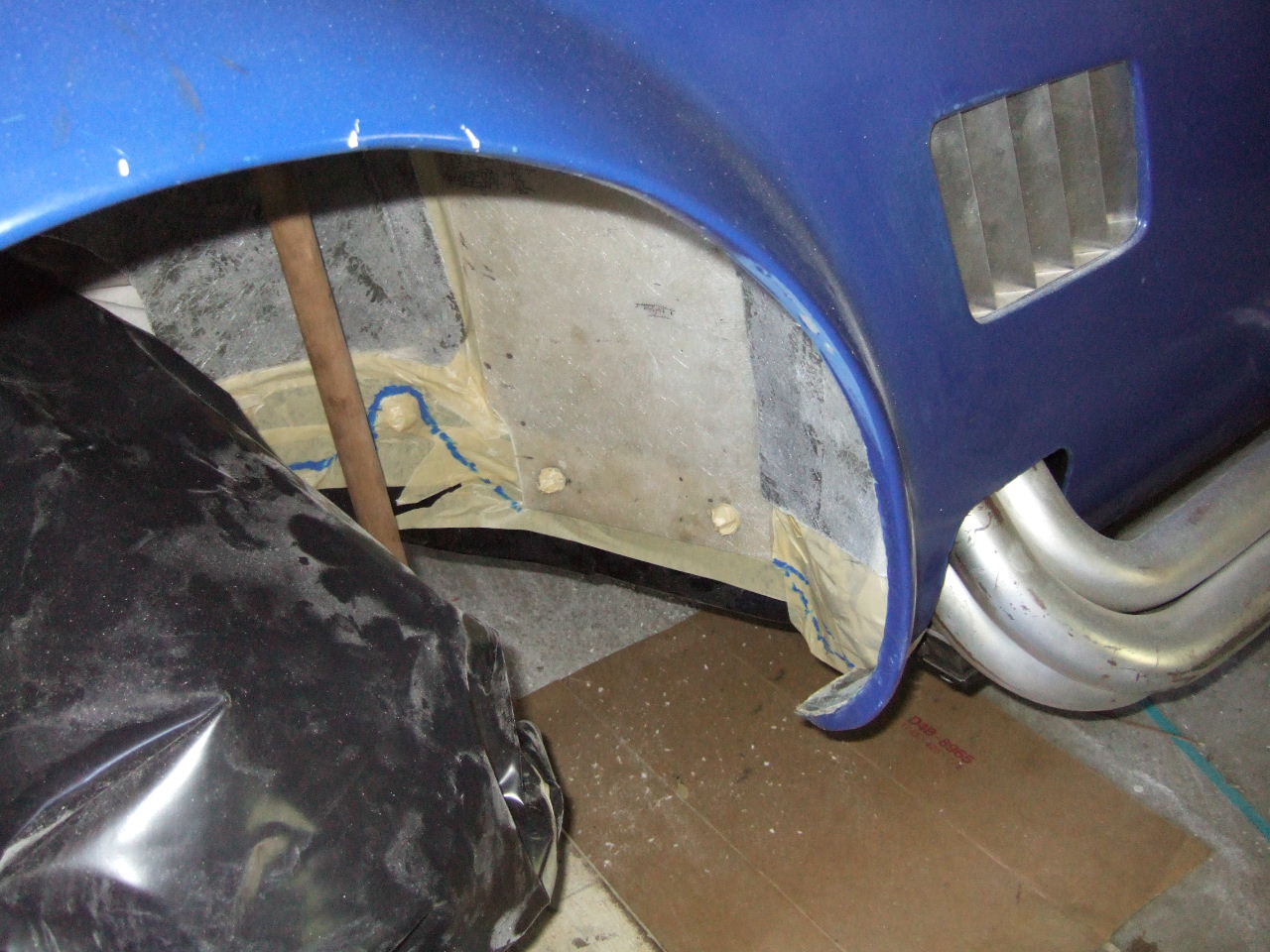 Fibreglass_wheel_well1