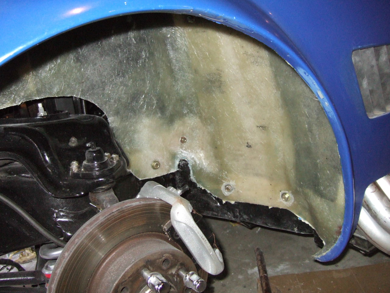 Fibreglass_wheel_well_complete