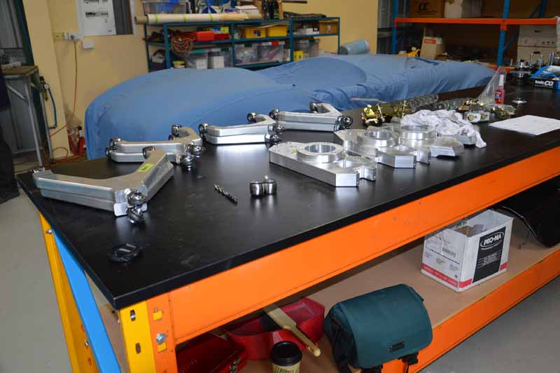 Front_and_rear_suspension