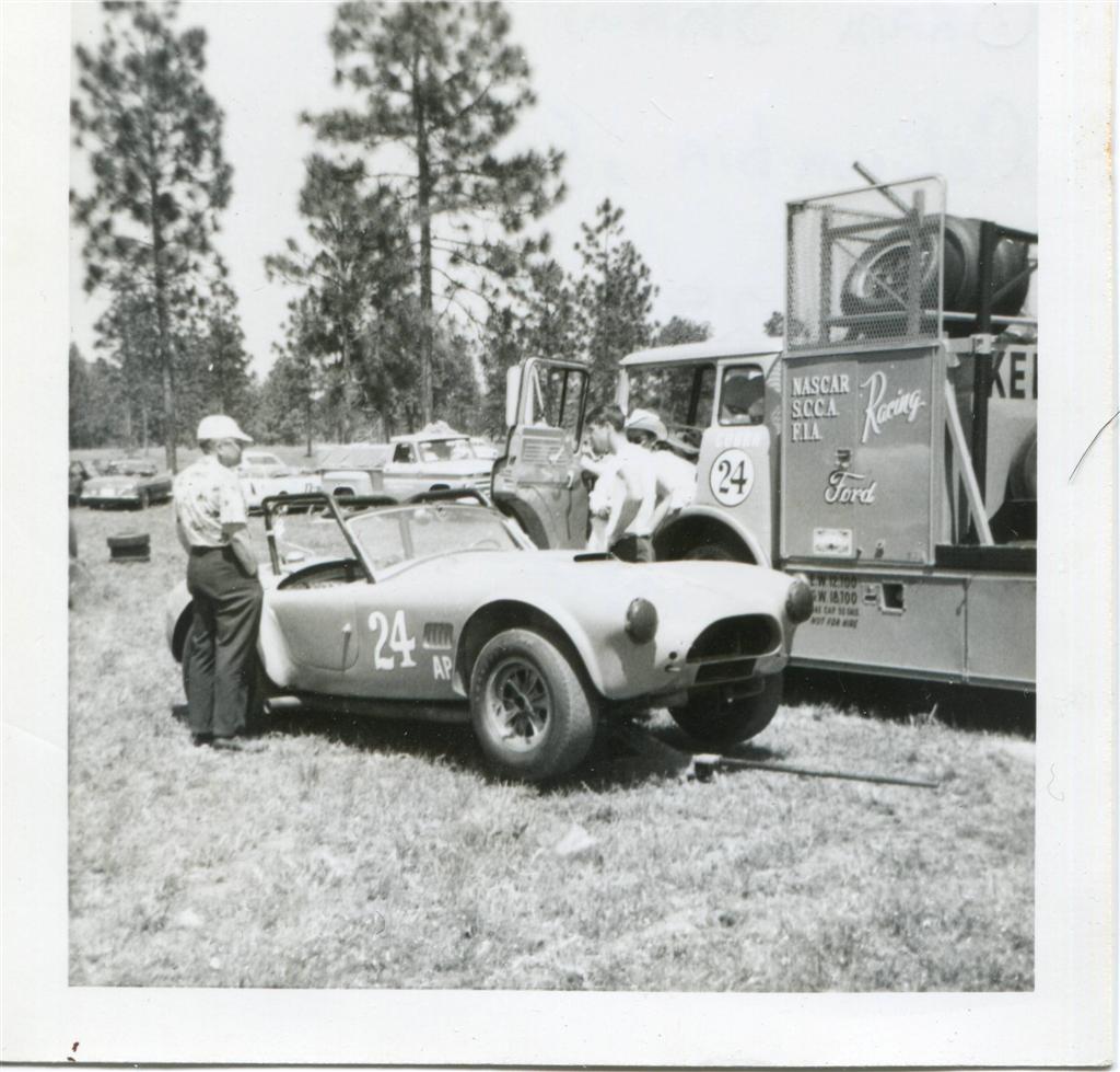 Graham_Shaw_289_Cobra_May_1-2_1965_Savannah_GA_Large_