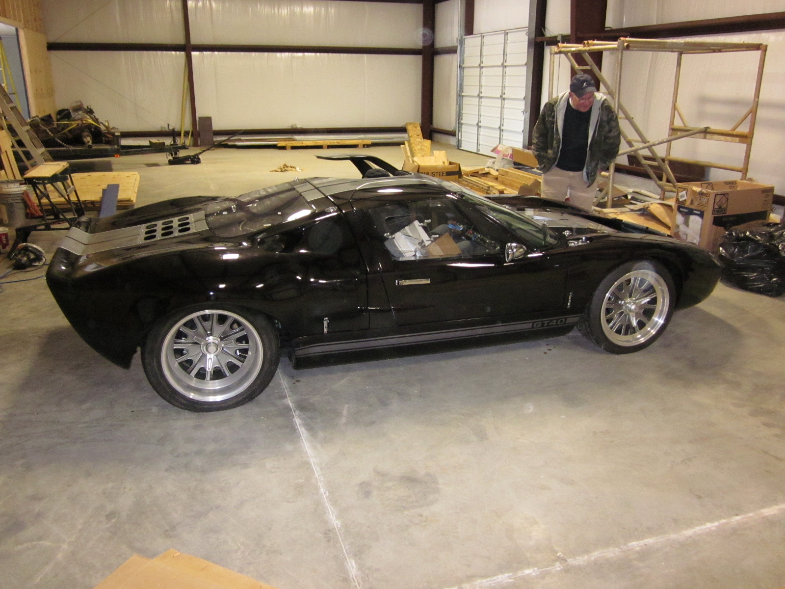 Jan_12_2011_delivery_of_GT_40_8_