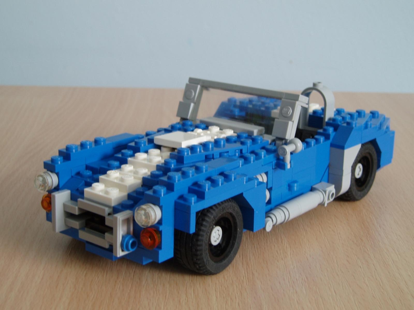 LegoCobra03s