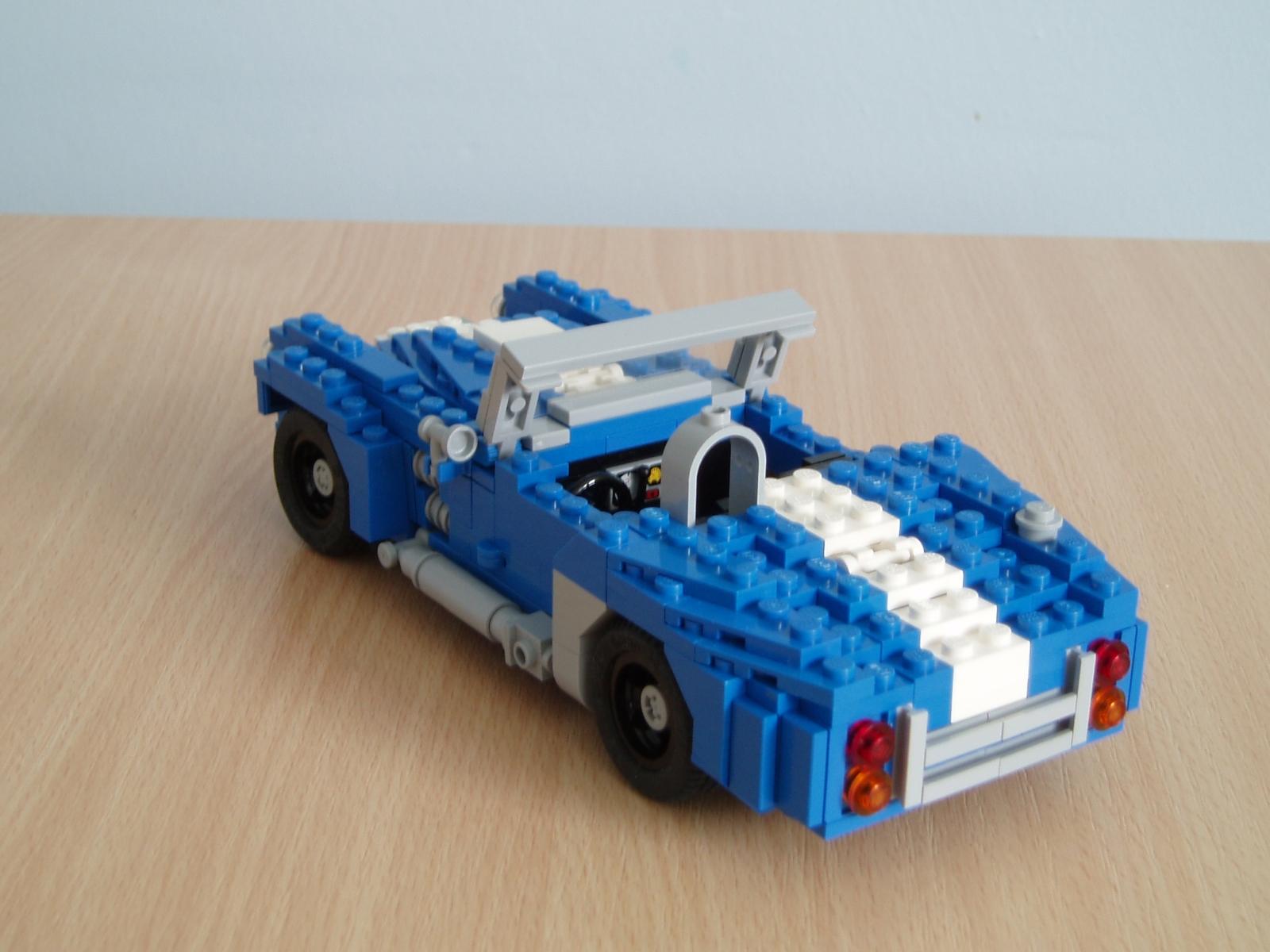 LegoCobra04s