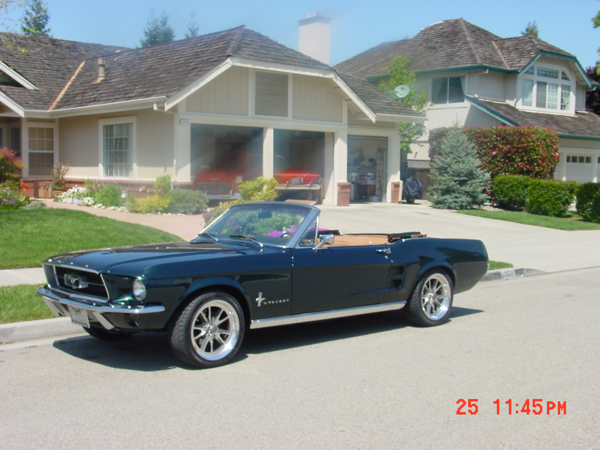 Mustang_Dr_Side_Top_Down