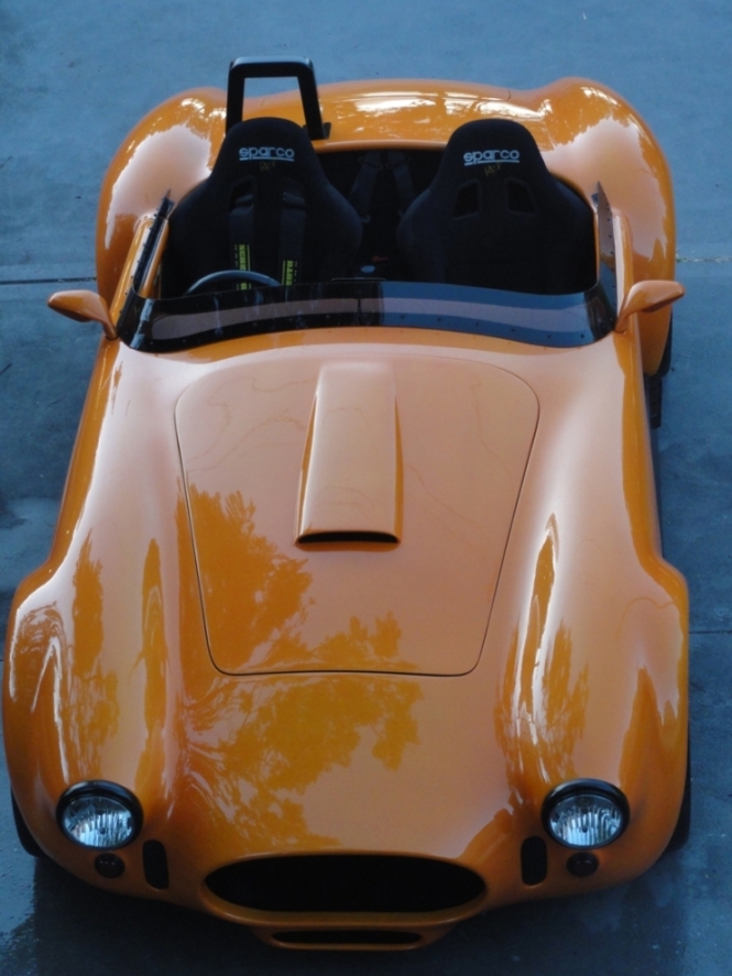 Overhead_Square_View