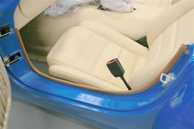 Pinchweld_coloured_to_match_trim_Small_