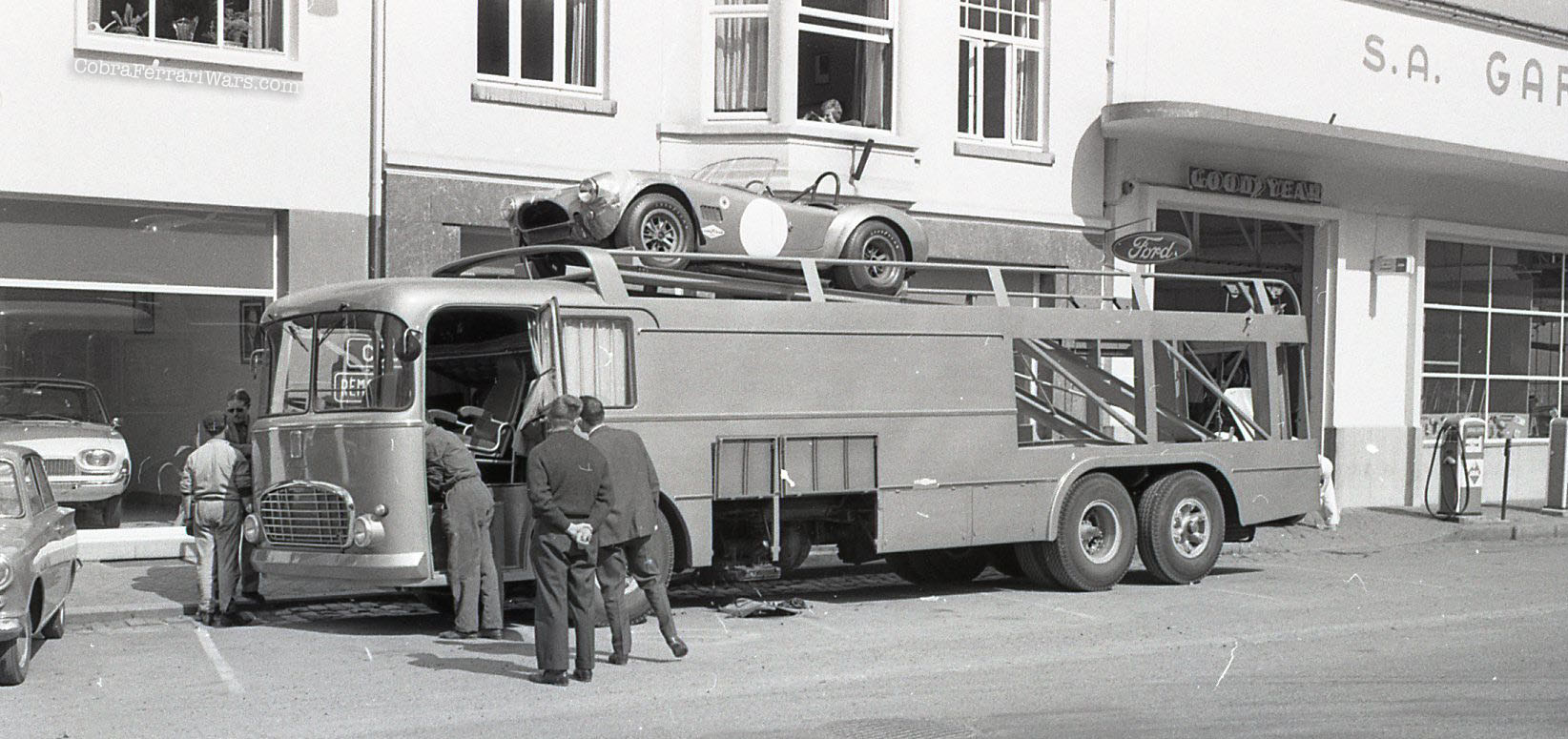 Shelby_transporter