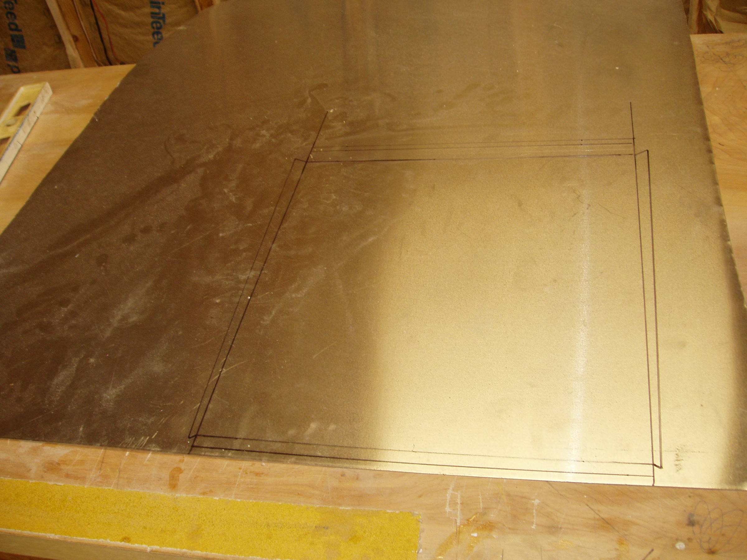 Shroud_fan_marked_to_cut