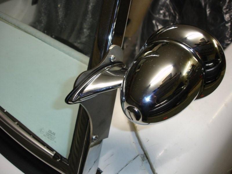 Side_Mirror_4