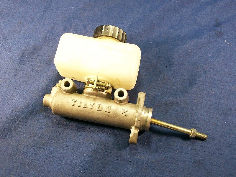 Tilton_Master_Cylinder_small