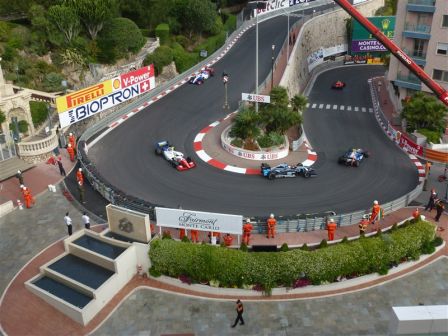 View_of_hairpin_from_roof_granstand_of_Fairmont