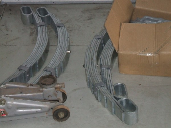 enclosed_trailer_002_800x600_600x450