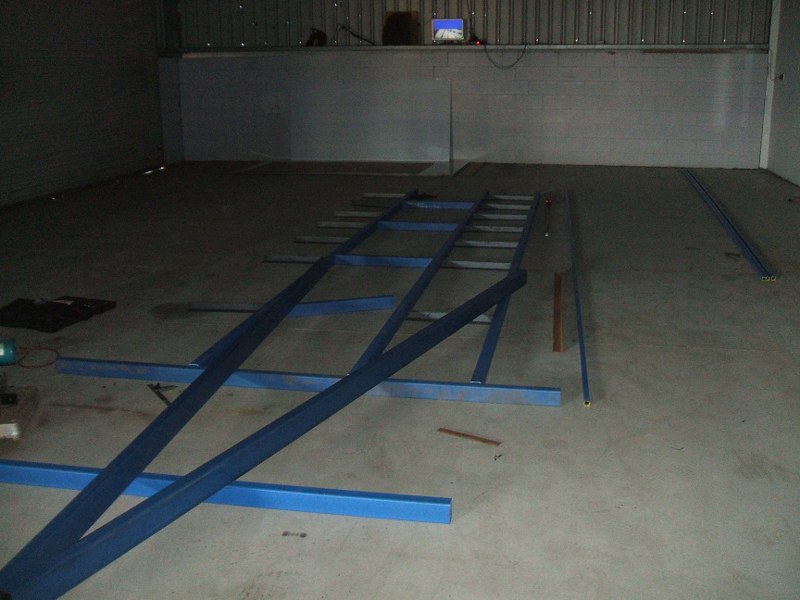 enclosed_trailer_004_800x600