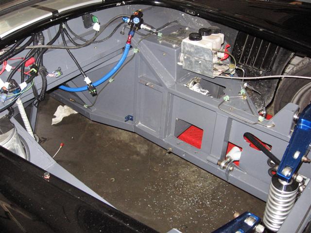 engine_bay_adapted_001_Small_