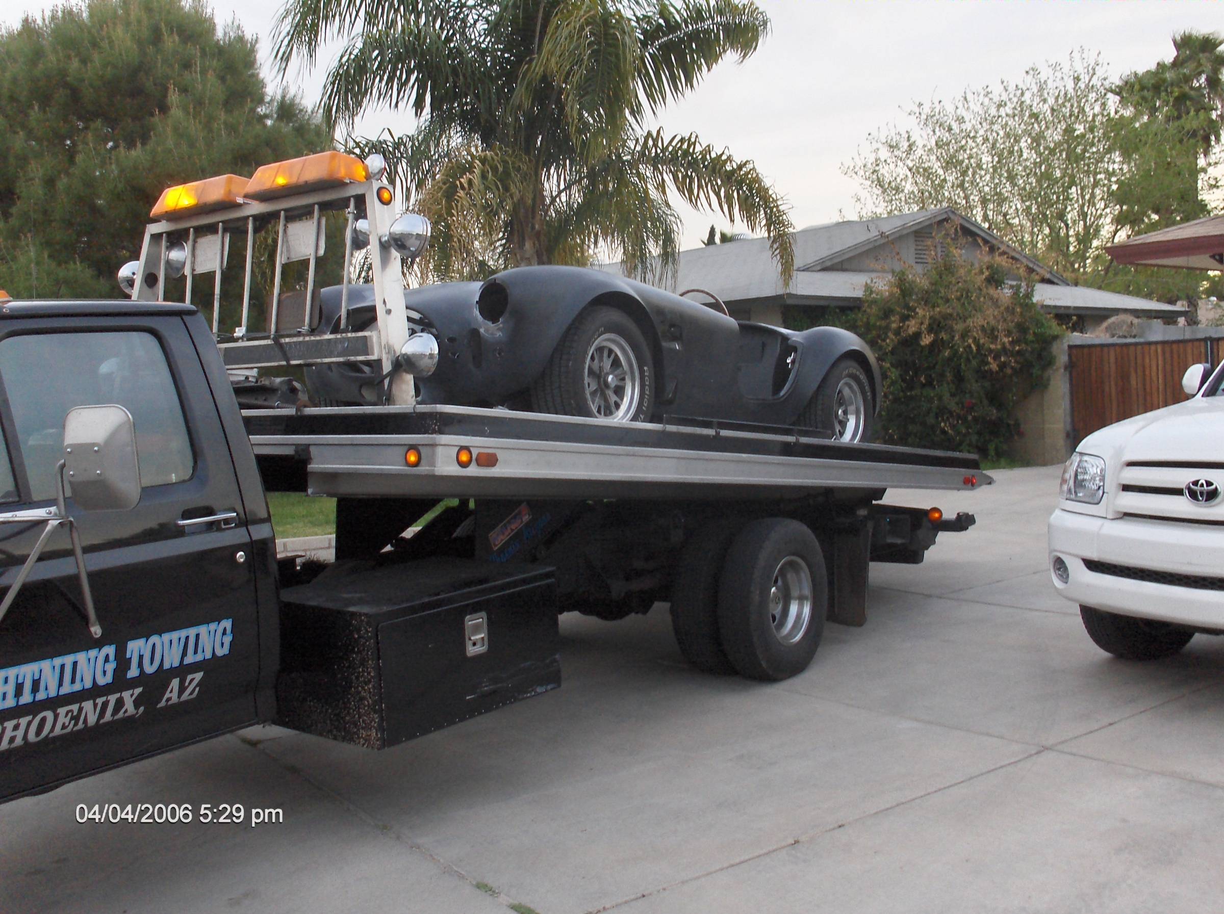 off_to_the_painter_001