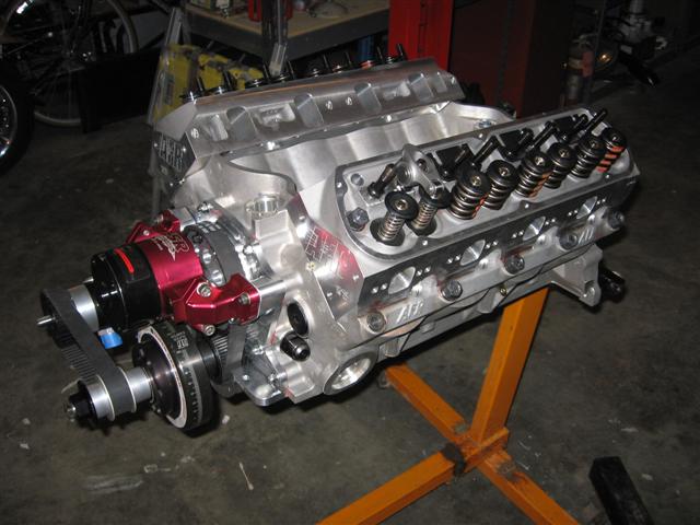 shortblock_w_accessories_002_Small_