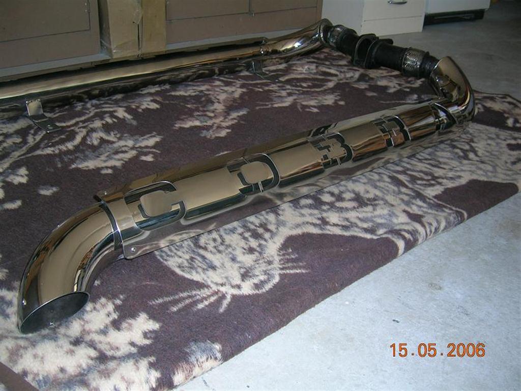 sidepipes_and_covers_001_Medium_