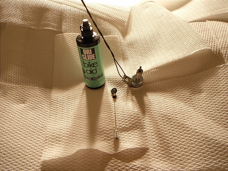 Lubricating the Smiths Speedometer Cable To Stop Needle Bounce Club Cobra