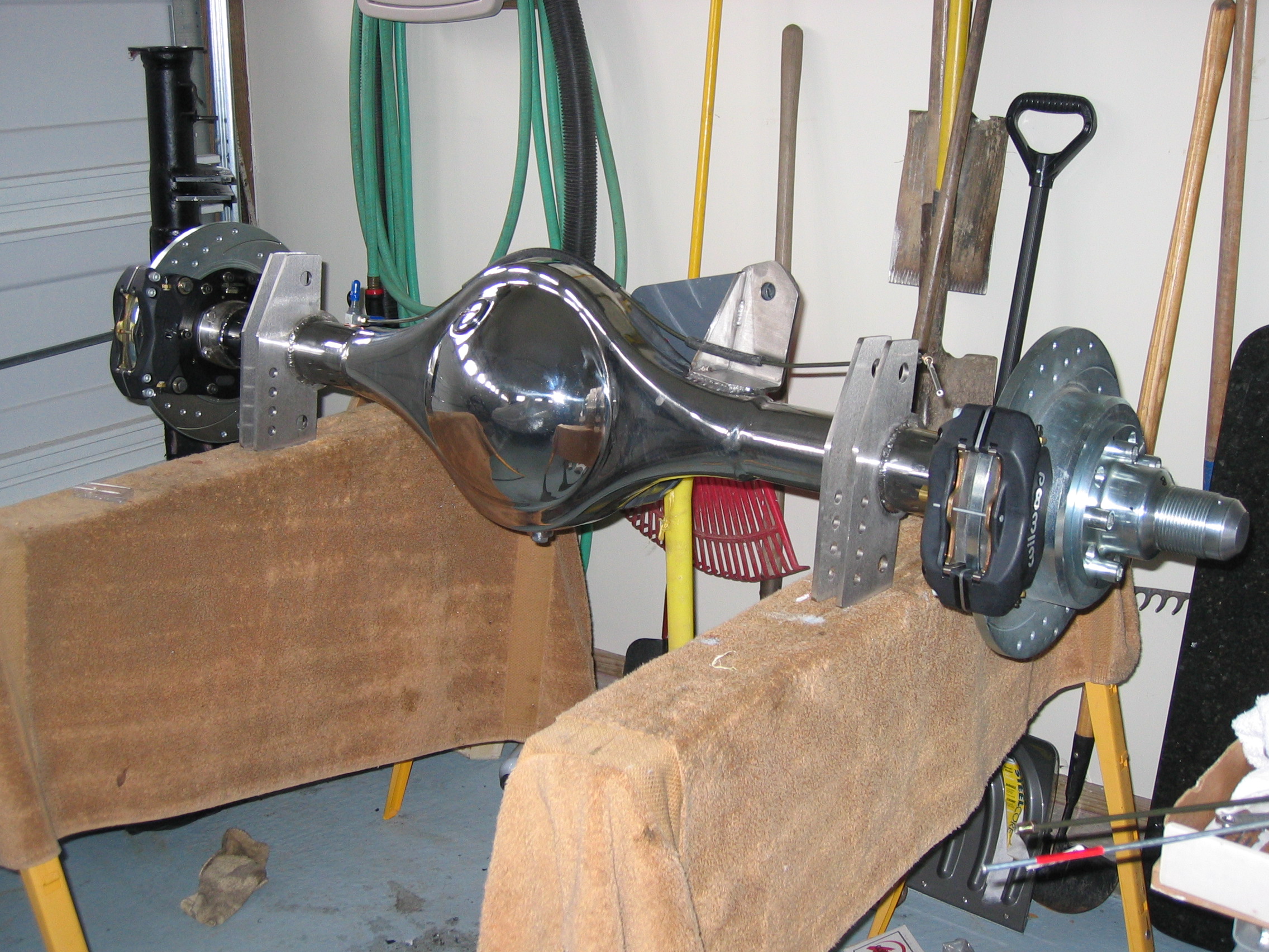 stainless_ford_9_rearend_004