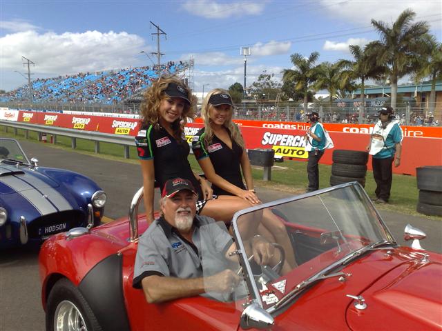 townsville_400_drivers_parade_2010_036_Small_