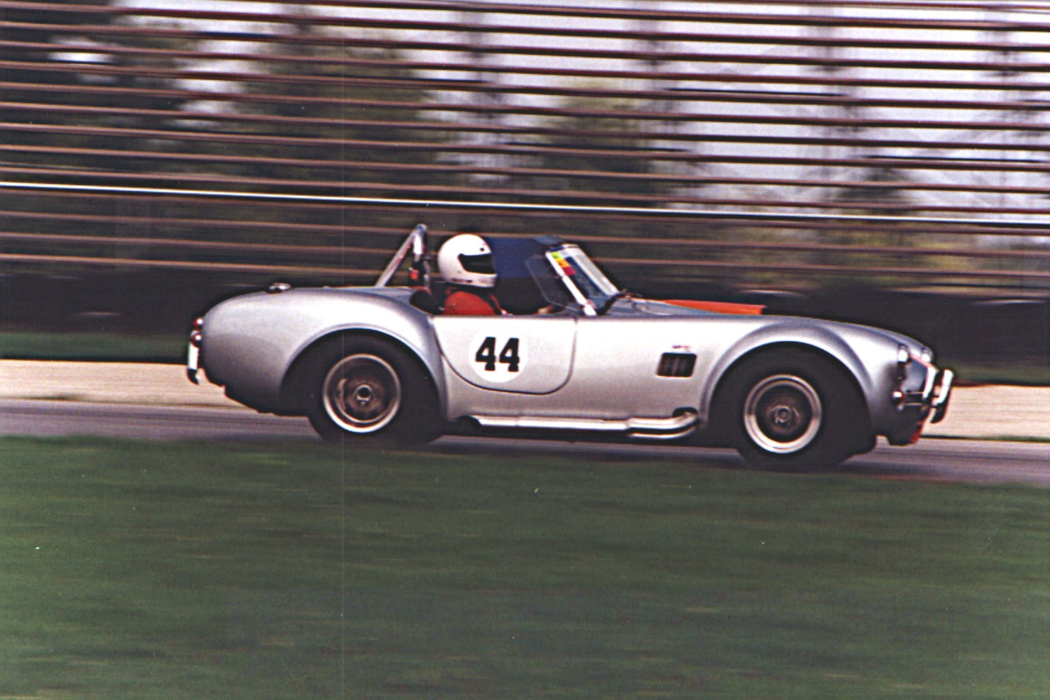 turn_14_Road_America