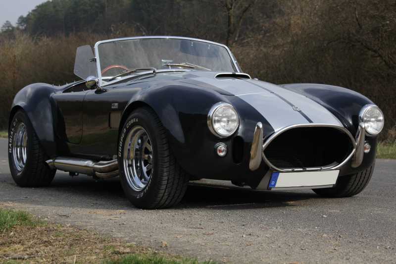 04_2009_Repainted_black_2_m