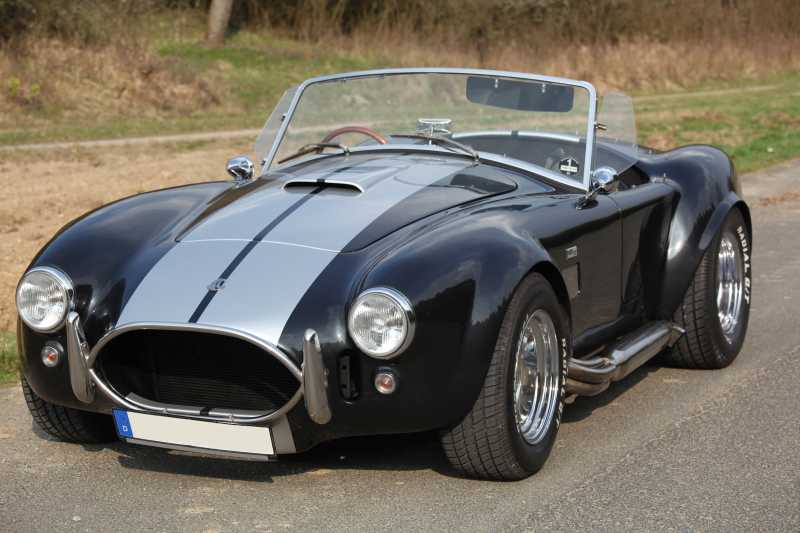 04_2009_Repainted_black_3_m